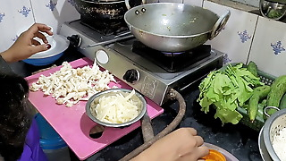 Indian girl has hard sex in kitchen – Mumbai Ashu sex video