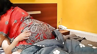 Desi Hindi stepmom fucks with her stepson when they are alone at home