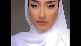 Hijabi Facet