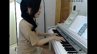 Cute korean Girl Masturbate - More bit.ly/2DsHBrV