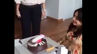 Delhi college girls masti with cake
