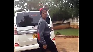 zimbabwean teen twerking