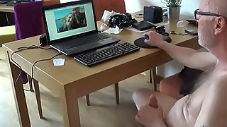 Ulf Larsen present his porn and himself